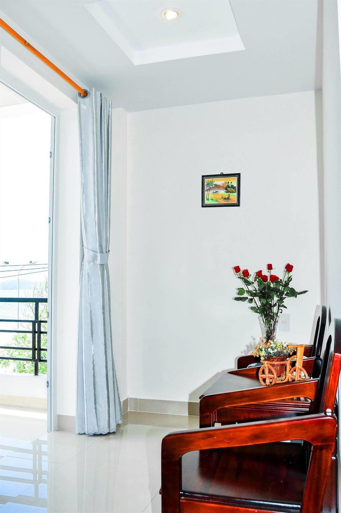 Thien Thanh Hotel - E Dragon Nha Trang Exterior foto